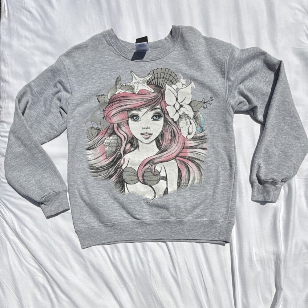 Disney Princess Little Mermaid Ariel Girls’ Graphic Fleece Sweatshirt – Size S